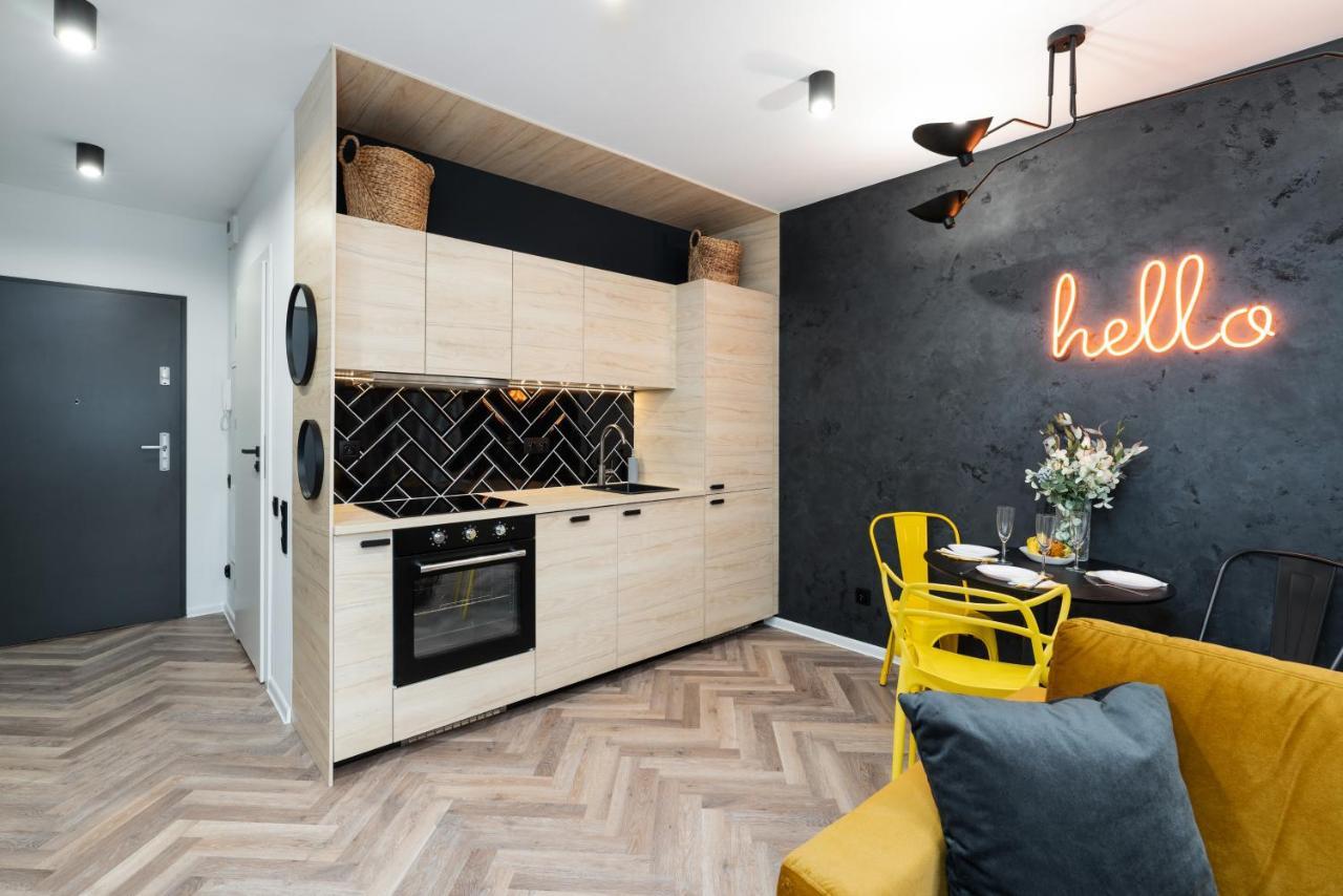 Loft Style Apartment Opienskiego Close To The Zurawiniec Nature Reserve By Noclegi Renters Poznań Exterior foto